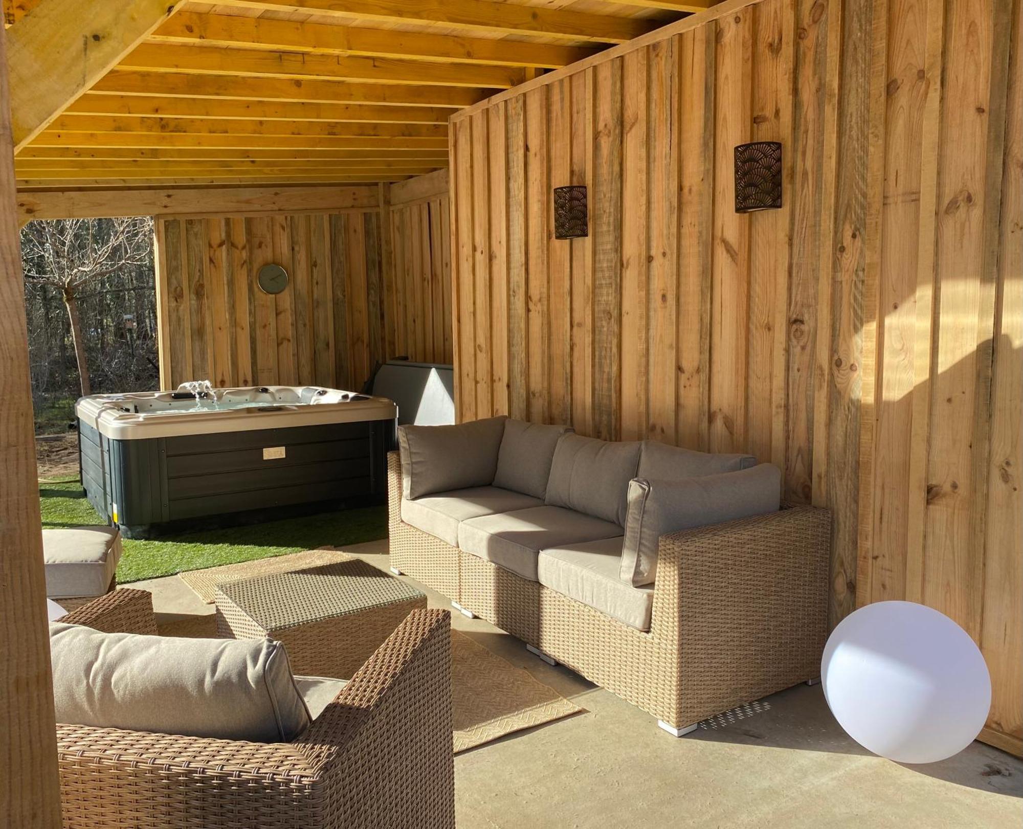 Gites & Spa De Charme " Ploum" Pouydesseaux Buitenkant foto